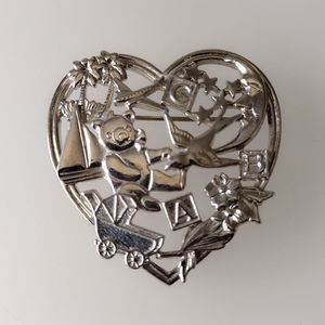 Avon Silver-tone Heart "Sweet Memories" Brooch